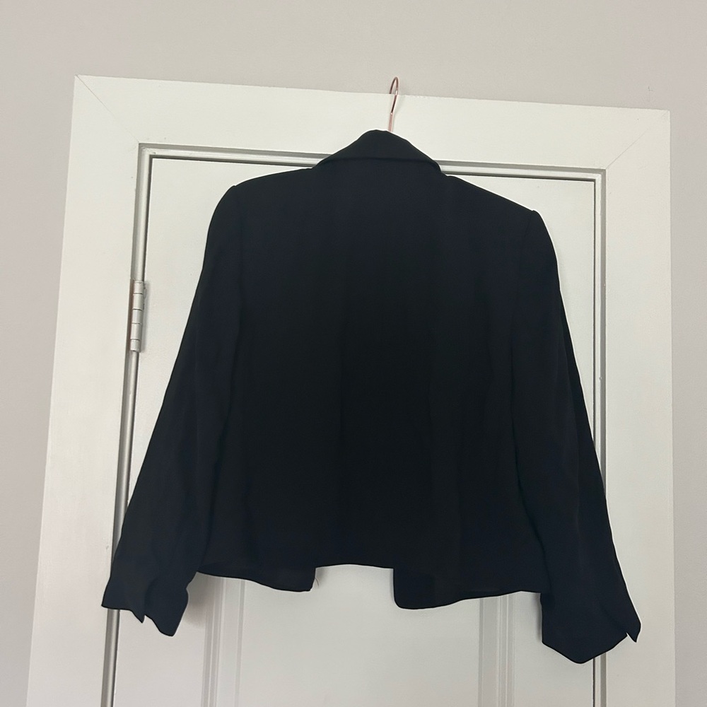 H&M Cropped Blazer - Picture 3 of 3